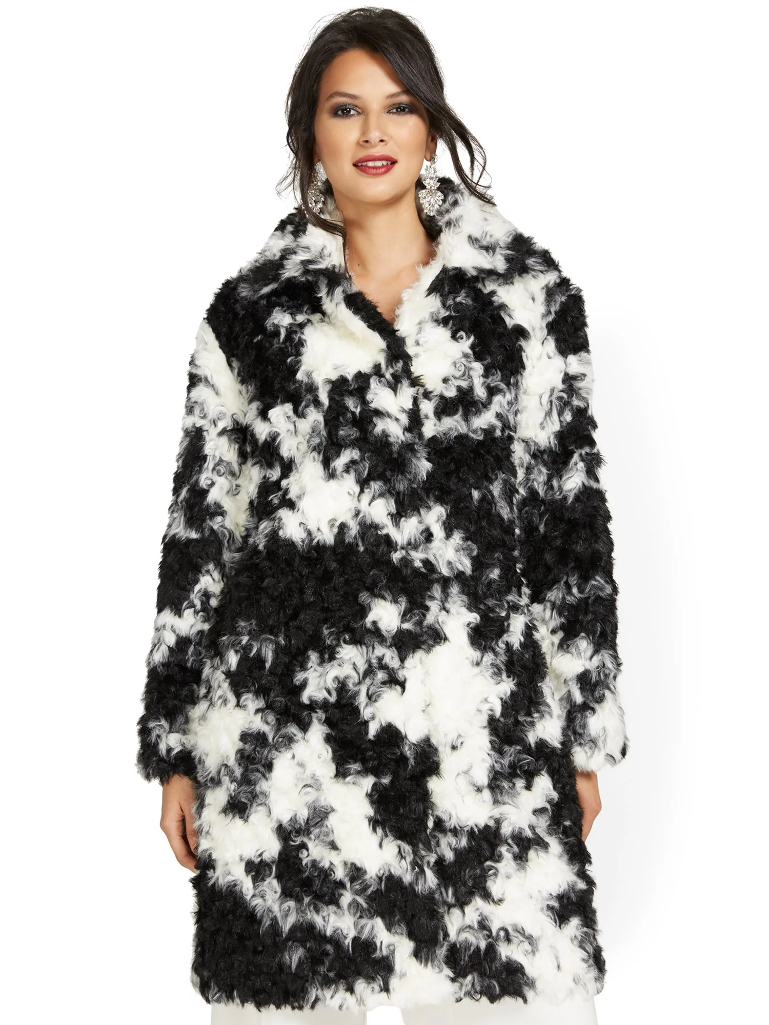 Black & White Faux-Fur Jacket - Image 4