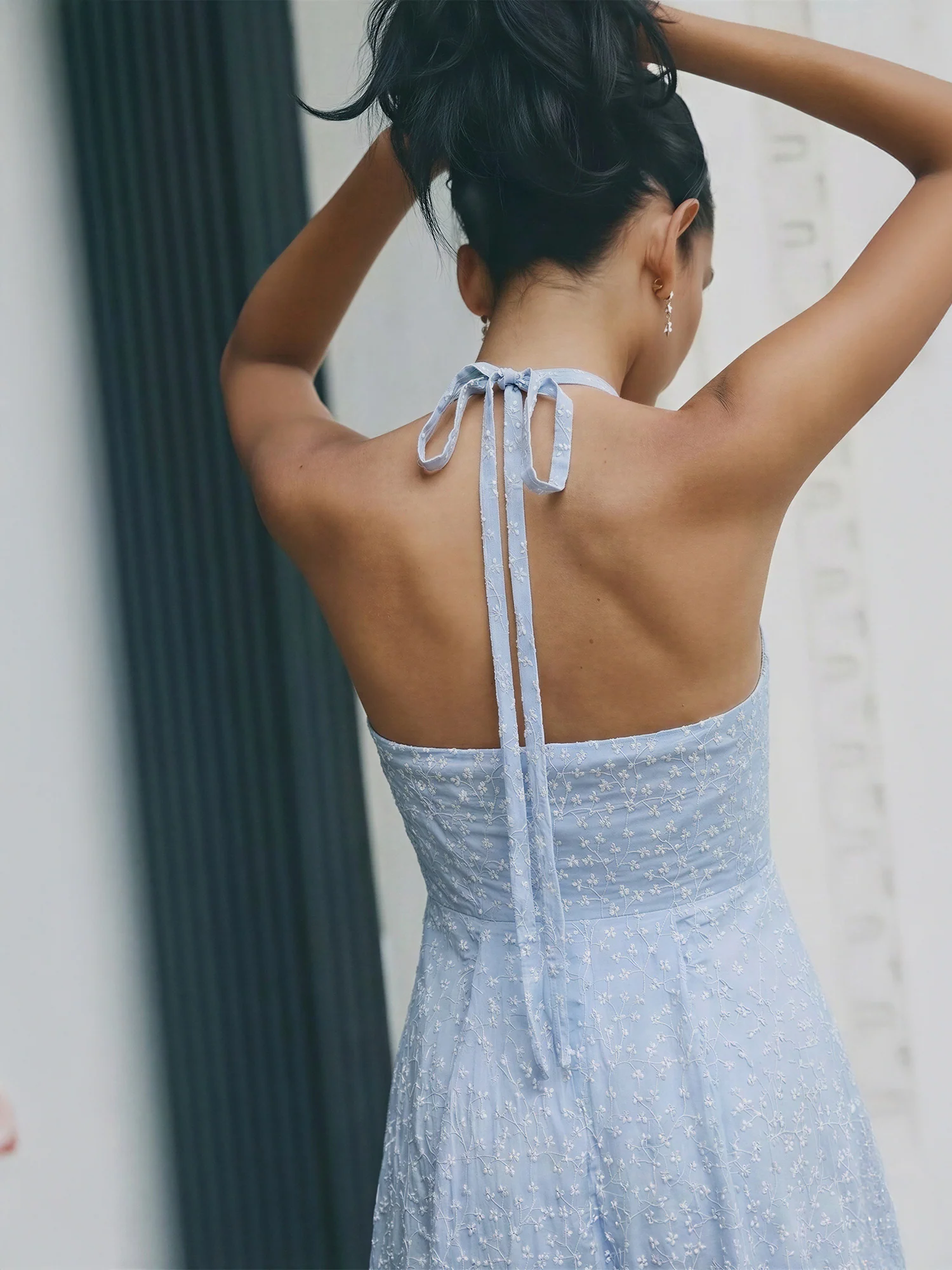 Halter Pleated Midi Dress - Image 3