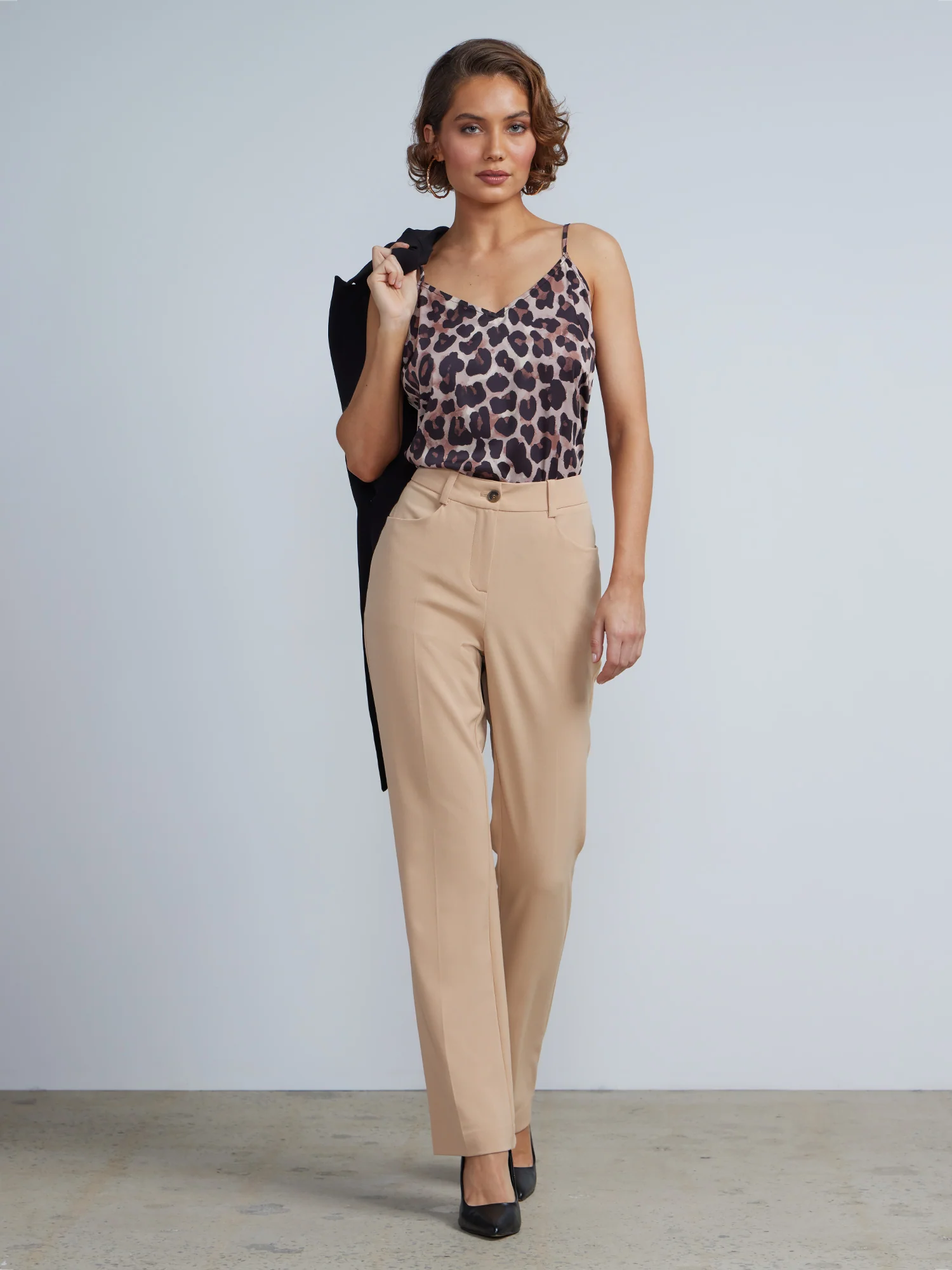 Sleeveless Leopard Print Basic Camisole - Image 4