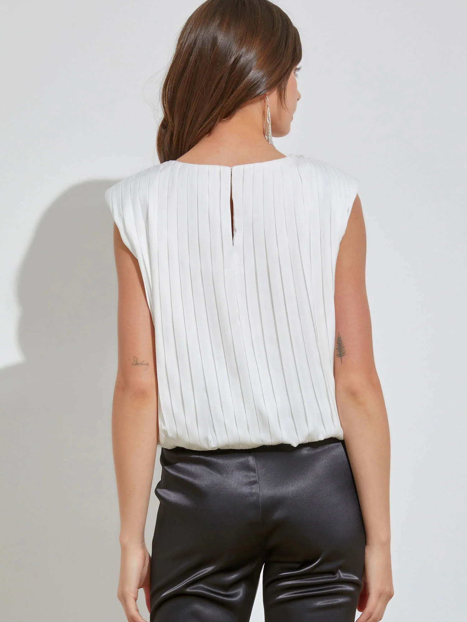 Do + Be Sleeveless Pleated Top - Brands We Love - Image 6